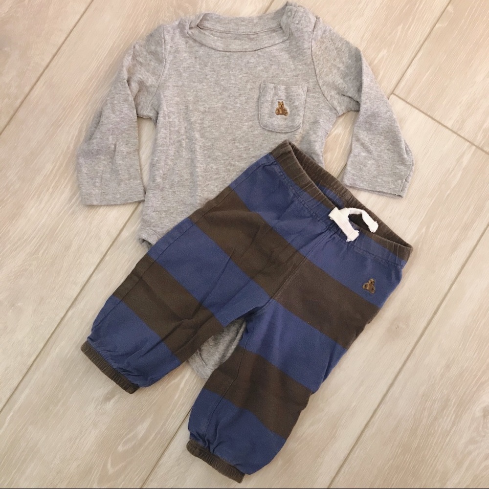 Matching BabyGap outfit set. 6-12m